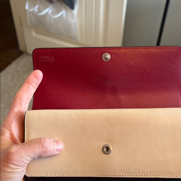 Furla Three-Tone Red, Black, and White Wallet - Picture 7 of 11